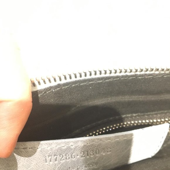 Balenciaga clutch in light blue with giant silver hardware - Picture 6 of 7